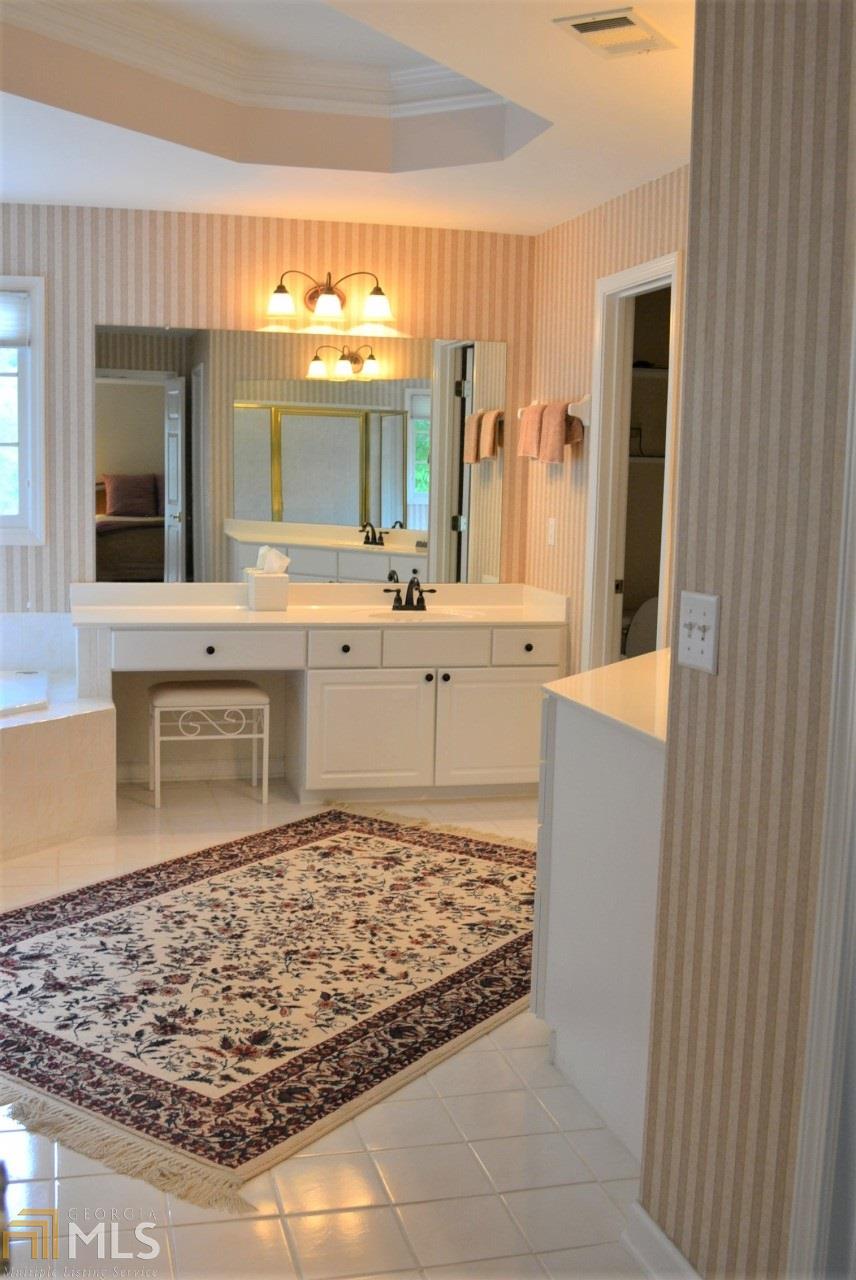 4125 Berkeley View Dr, Berkeley Lake, GA 30096 photo 17