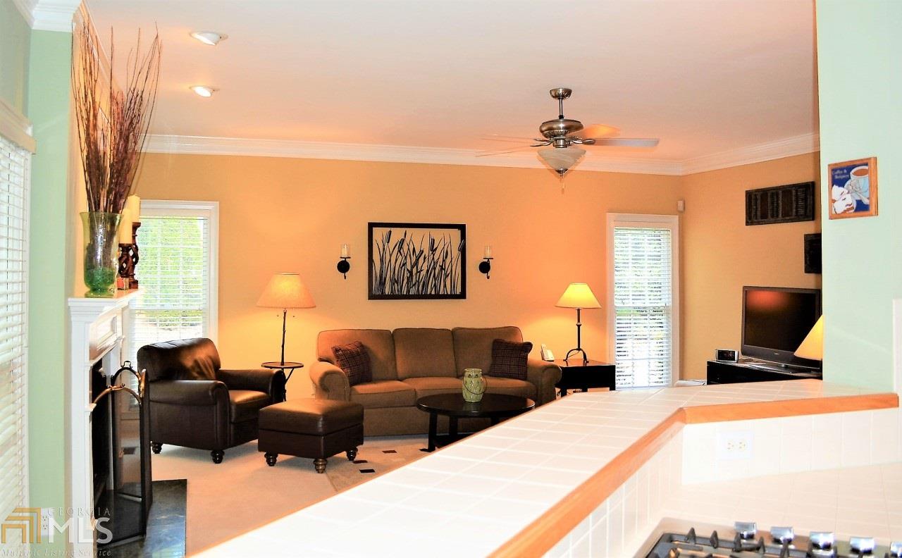 4125 Berkeley View Dr, Berkeley Lake, GA 30096 photo 4