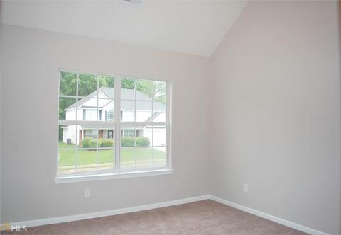 135 Spring Lake Ter, Covington, GA 30016 photo 9
