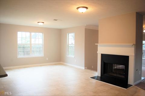 135 Spring Lake Ter, Covington, GA 30016 photo 4