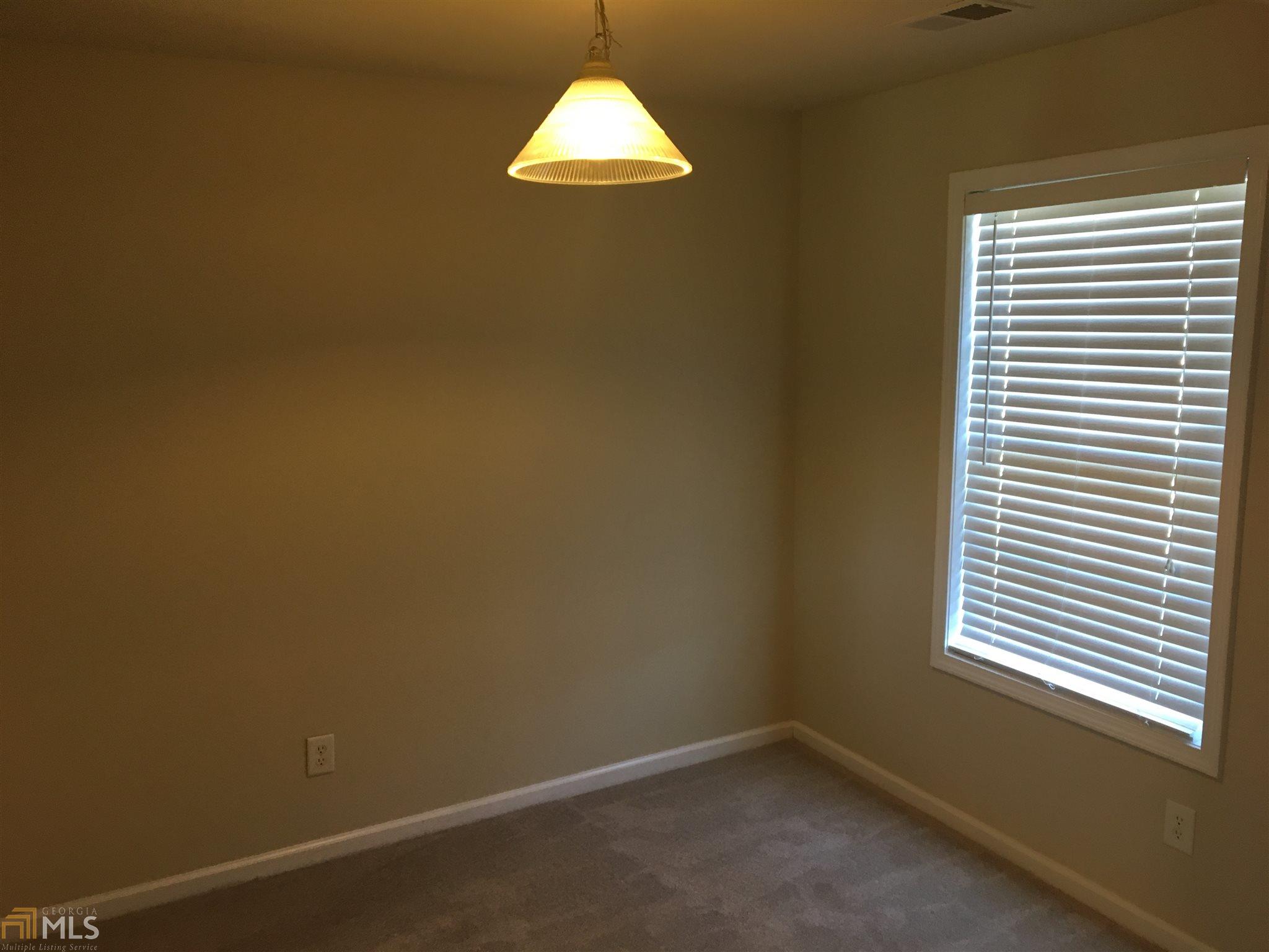 240 Crestfield Cir, Covington, GA 30016 photo 6
