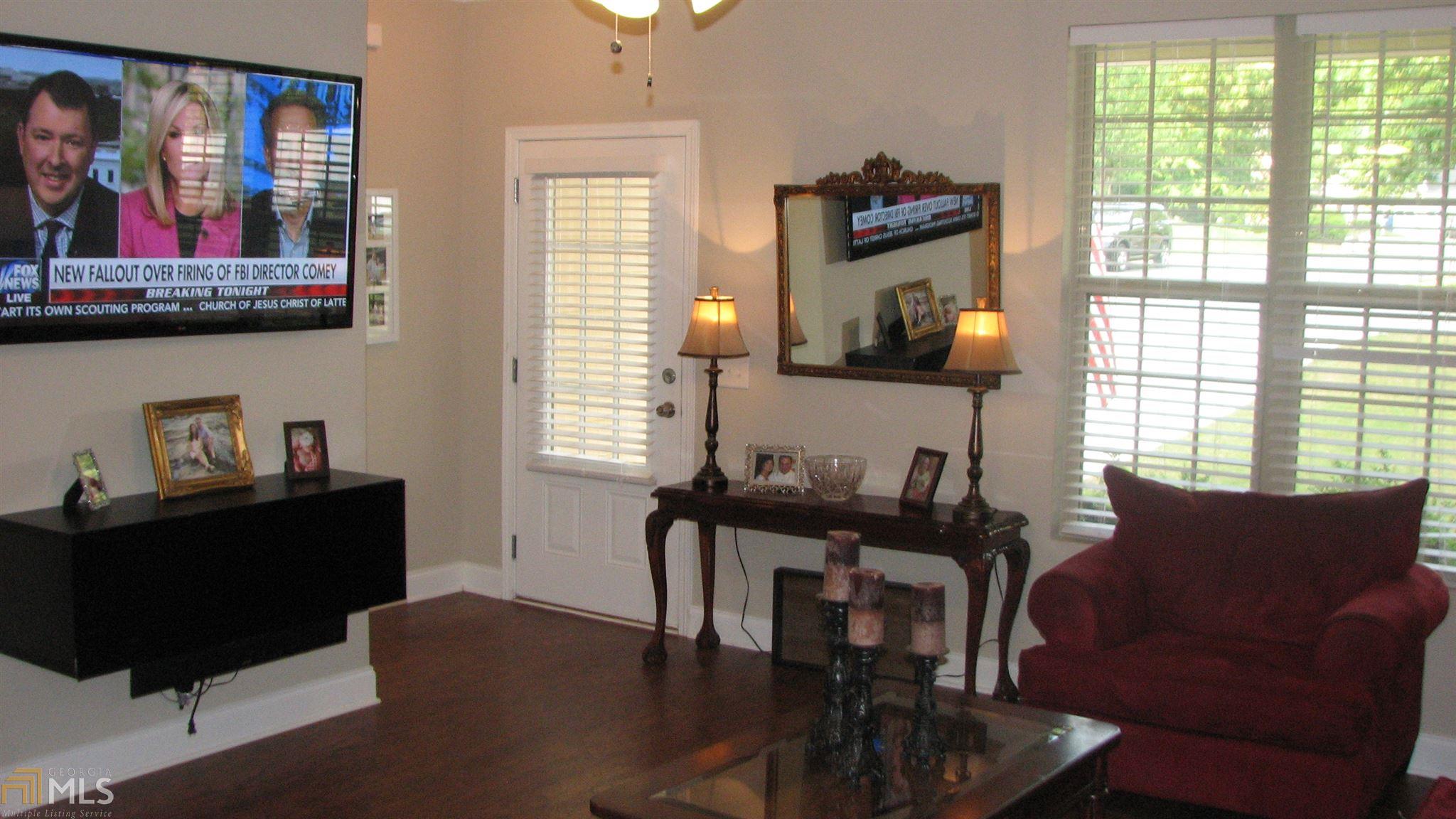2061 Hutton Dr, Grayson, GA 30017 photo 4
