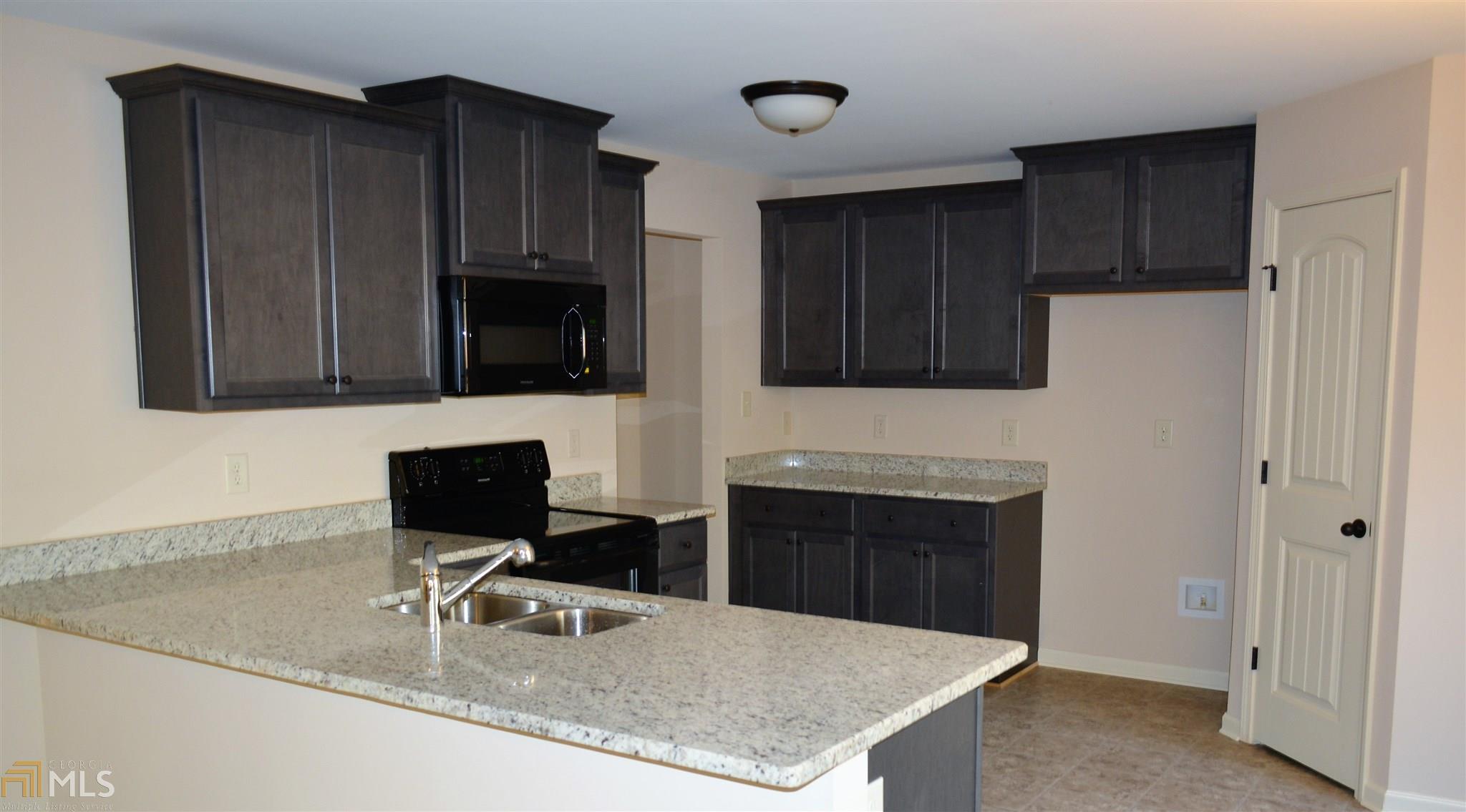 302 Jasmine Ln, Lagrange, GA 30241 photo 13