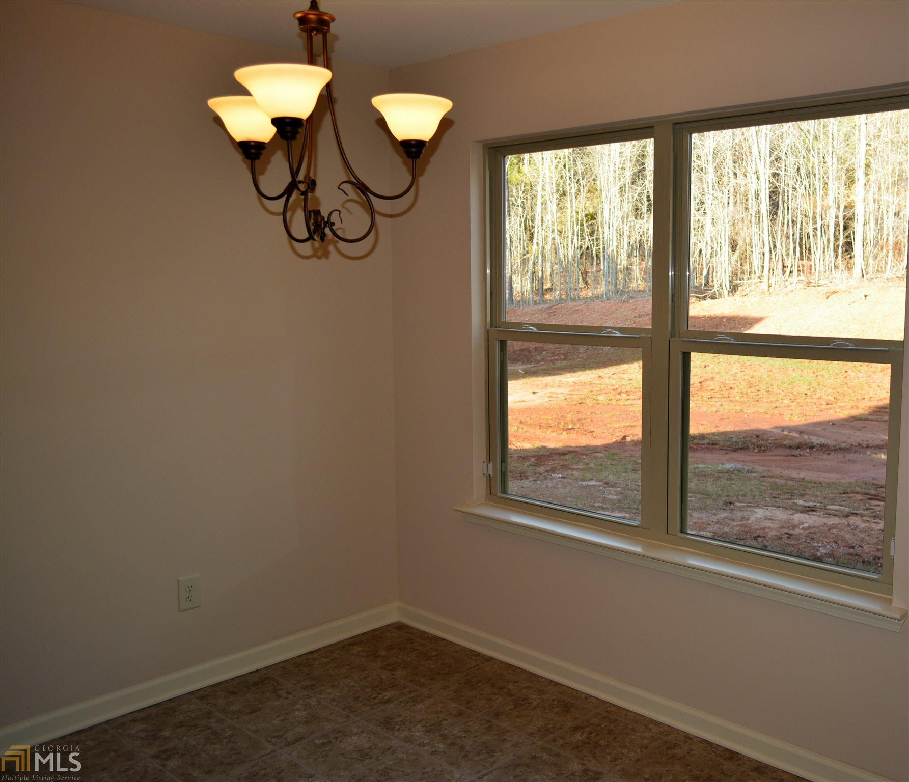 302 Jasmine Ln, Lagrange, GA 30241 photo 18