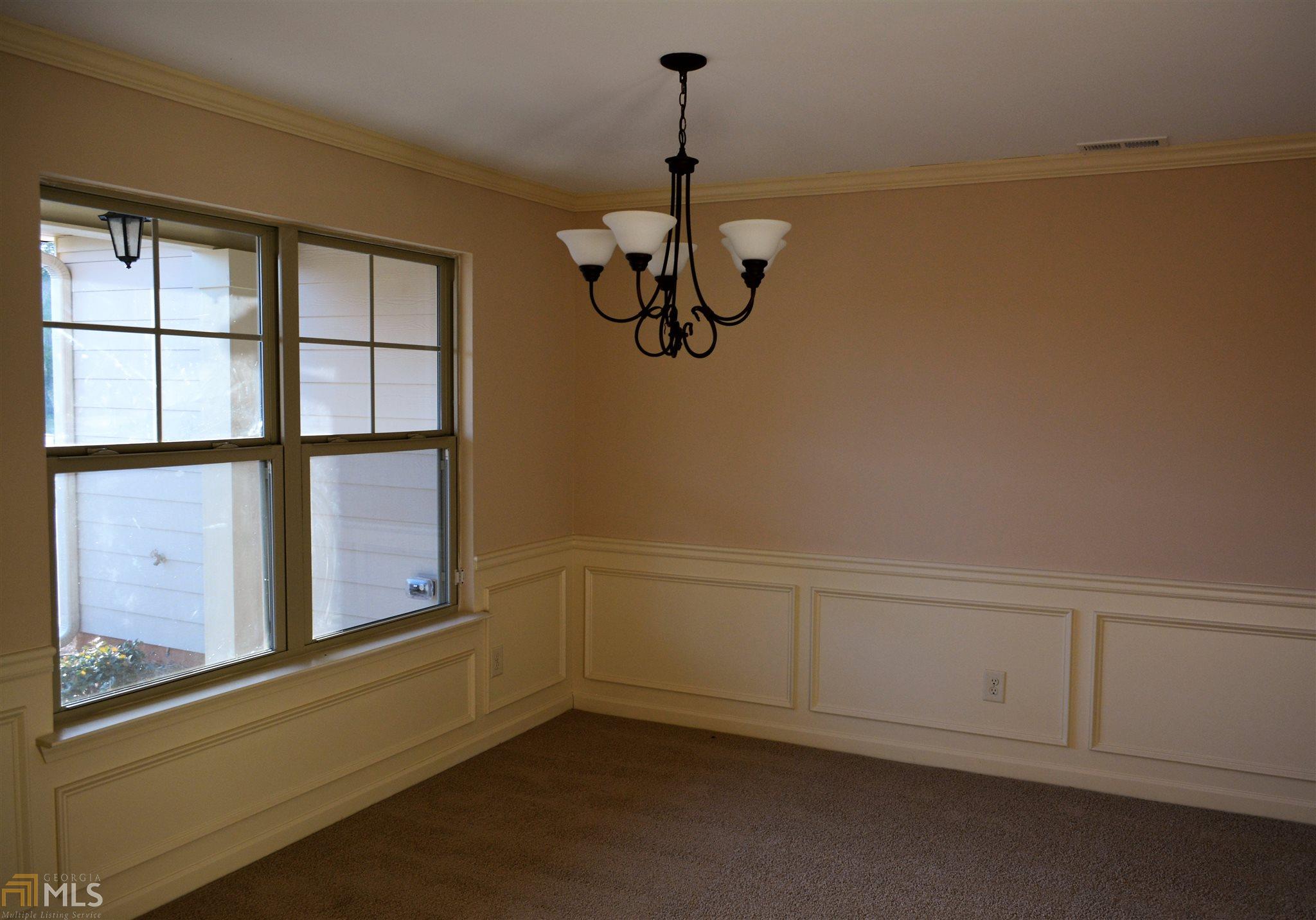 302 Jasmine Ln, Lagrange, GA 30241 photo 7