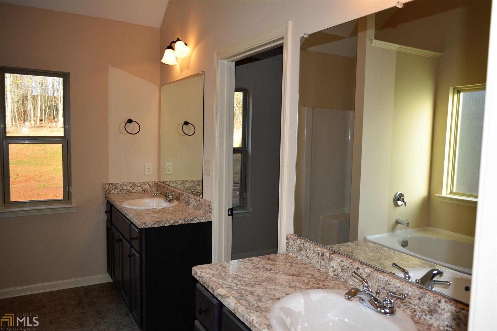 302 Jasmine Ln, Lagrange, GA 30241 photo 21