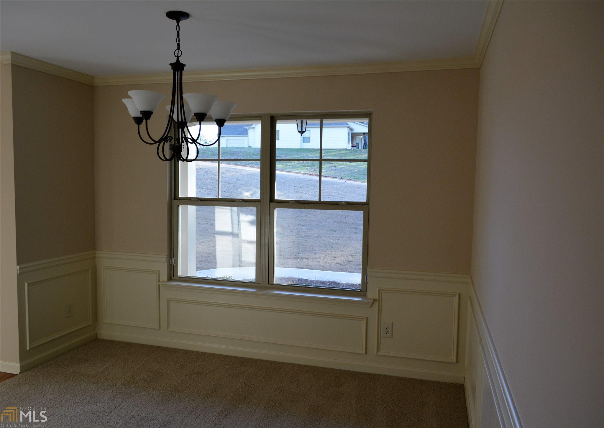302 Jasmine Ln, Lagrange, GA 30241 photo 6