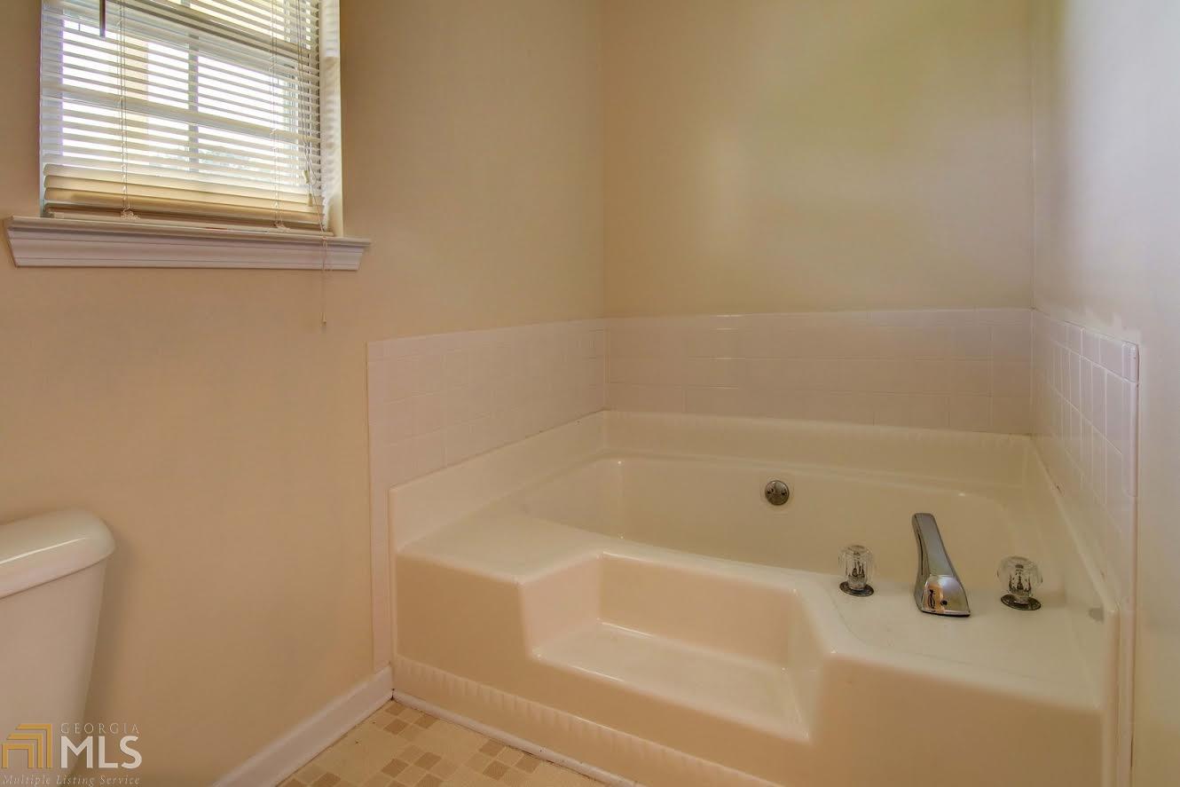 105 Graystone Dr, Covington, GA 30014 photo 16