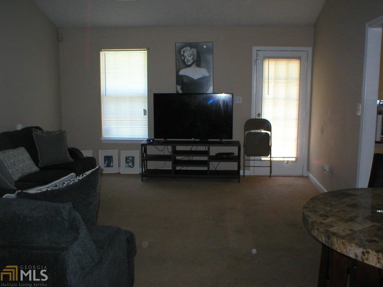 178 Orchard Rd, Rex, GA 30273 photo 2