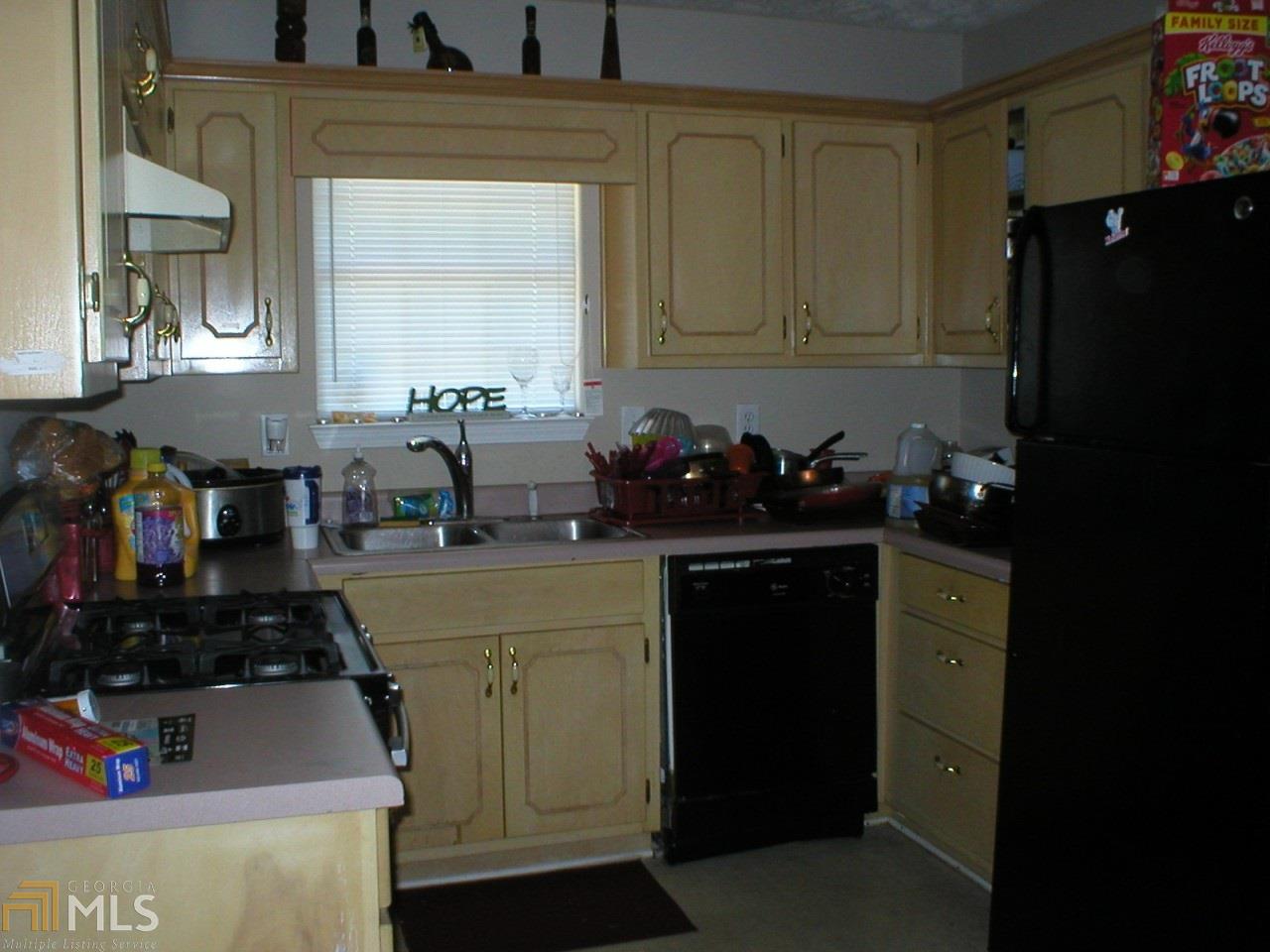 178 Orchard Rd, Rex, GA 30273 photo 4