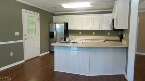 109 Easy St, Dublin, GA 31021 photo 8