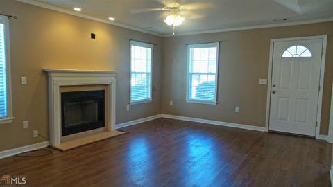 109 Easy St, Dublin, GA 31021 photo 4