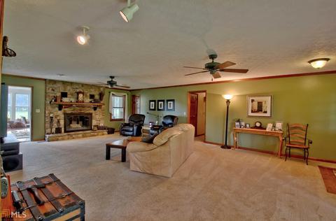 358 Brooks Rd, Brooks, GA 30205 photo 8