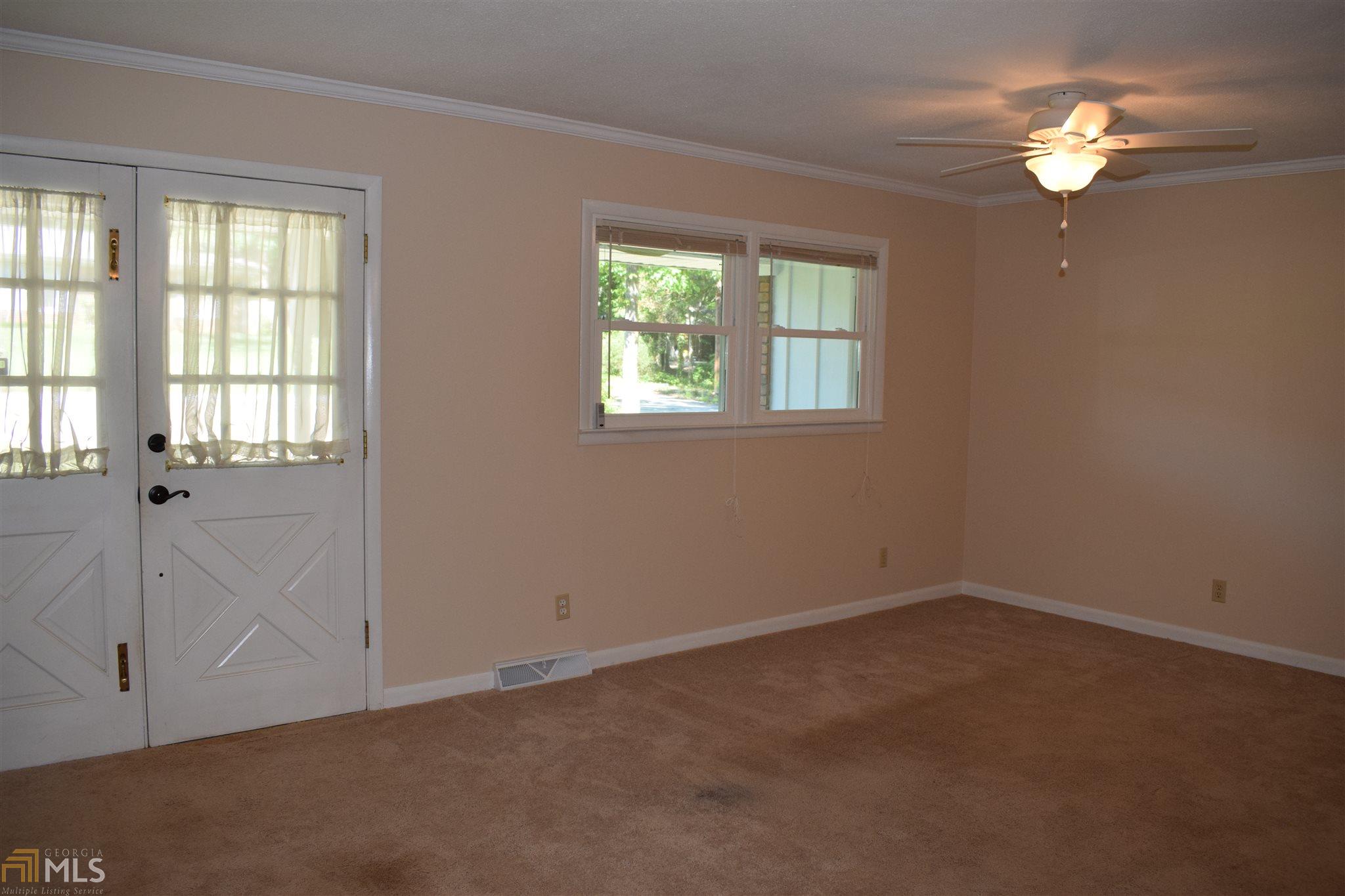 196 Morningside, Cornelia, GA 30531 photo 4
