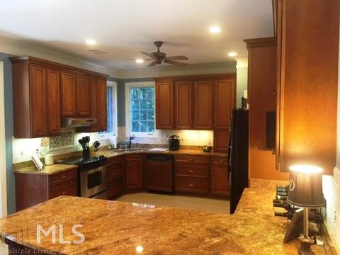 109 Pond View Pt, Lagrange, GA 30240 photo 8