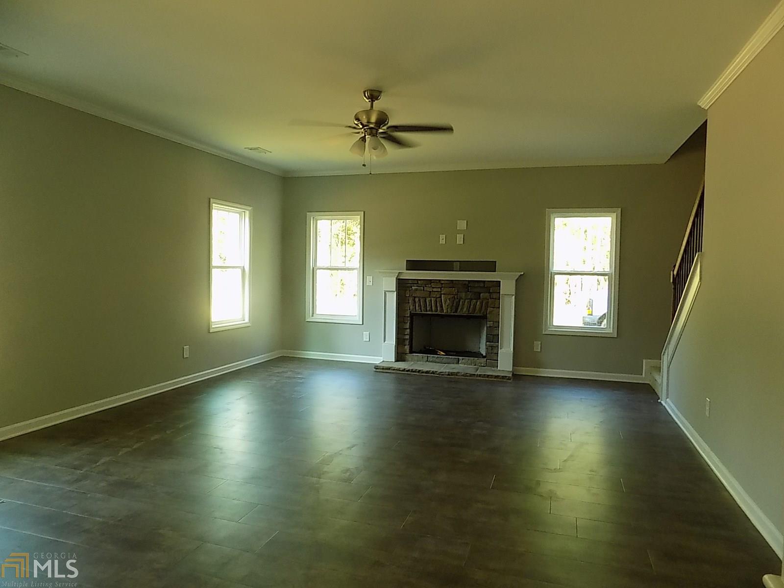 160 Stone Gate Dr, Lagrange, GA 30241 photo 2
