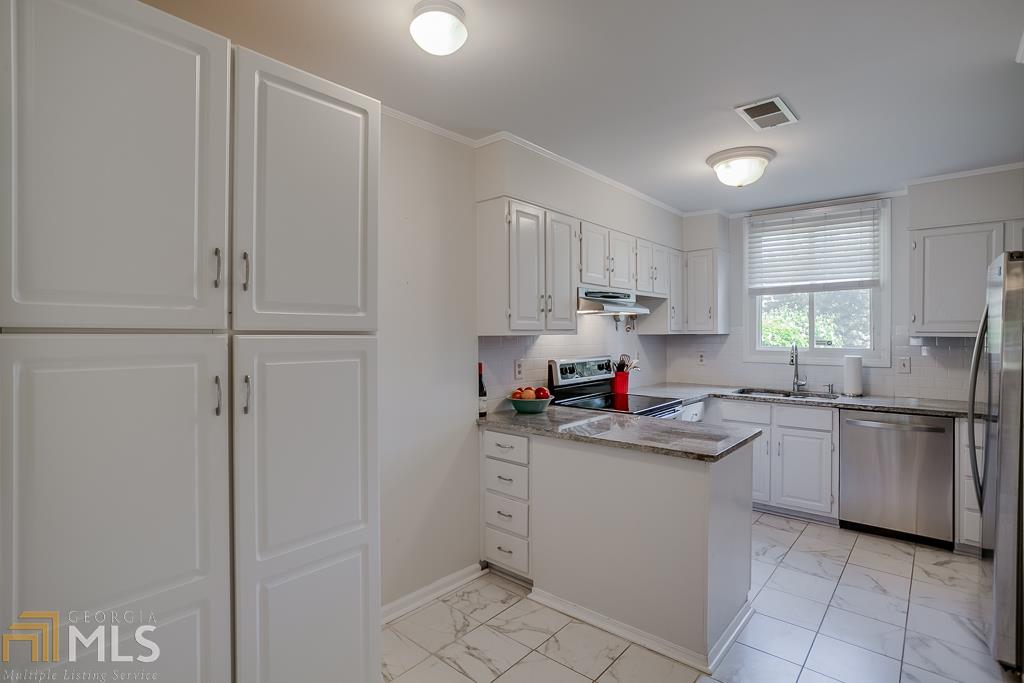 4246 D Youville, Chamblee, GA 30341 photo 9