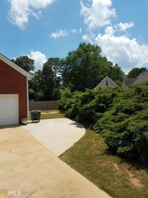40 Berkshire Way, Covington, GA 30016 photo 4