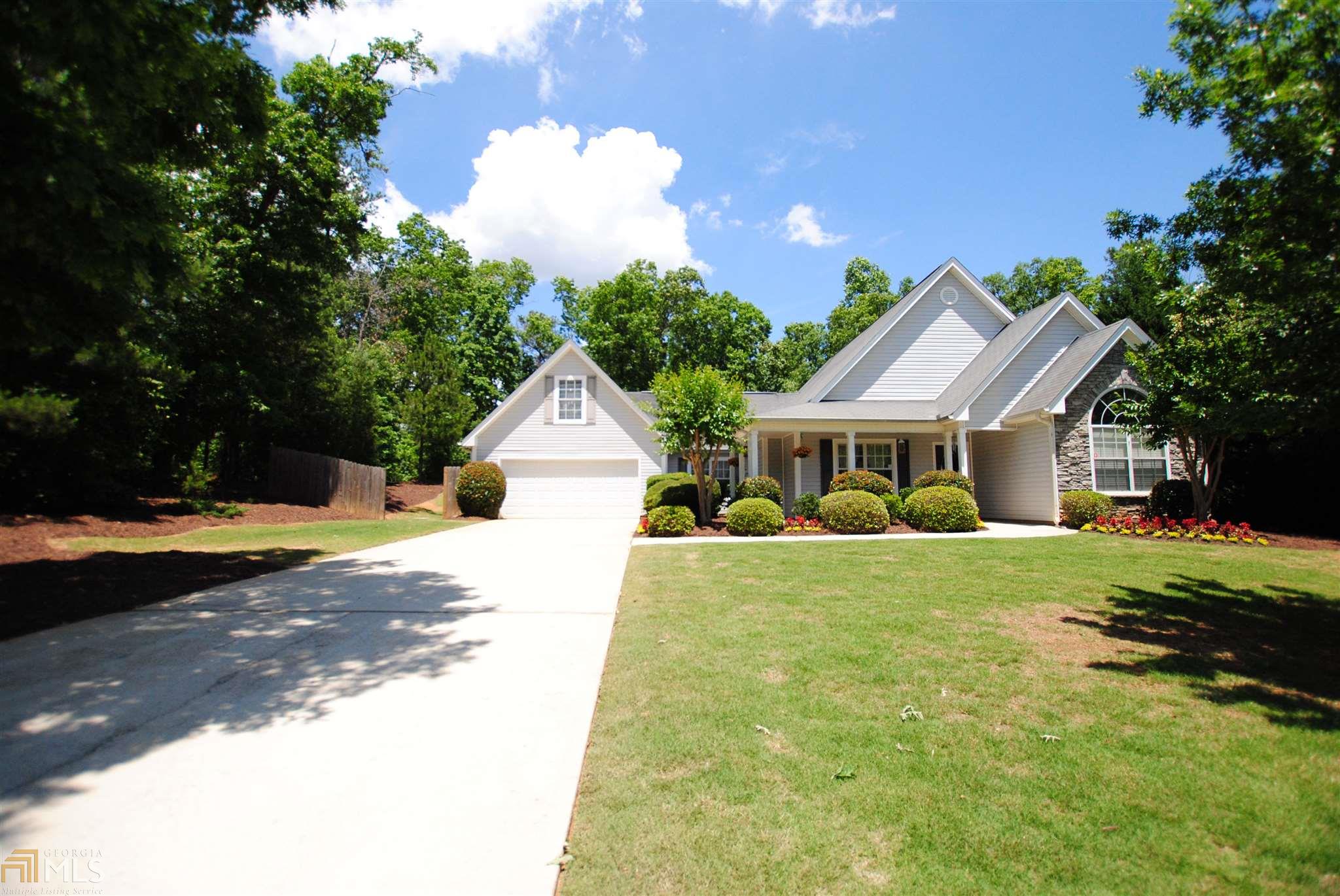 208 Chinns Way, Hampton, GA 30228 photo 2