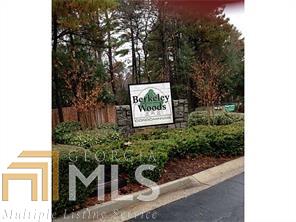 509 Berkeley Woods Dr, Duluth, GA 30096 photo 2