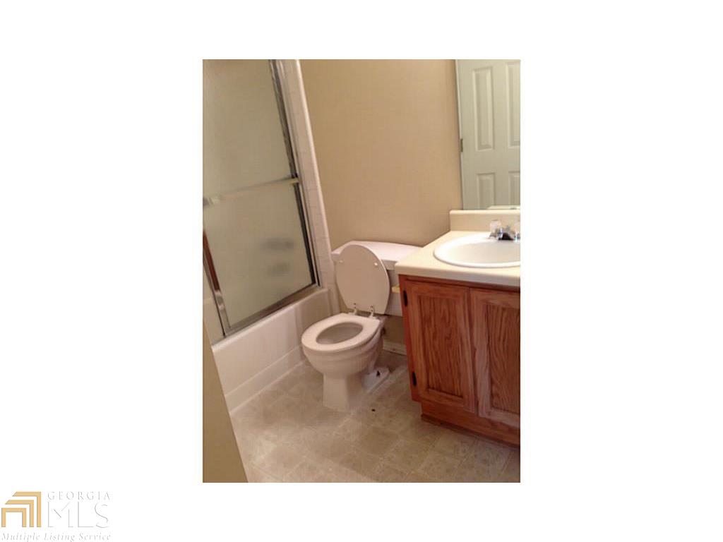509 Berkeley Woods Dr, Duluth, GA 30096 photo 9