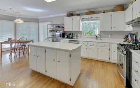 421 Carolina Dr, Toccoa, GA 30577 photo 12