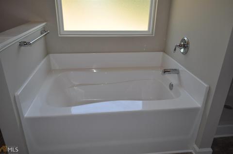 180 Flat Creek Dr, Lagrange, GA 30241 photo 13