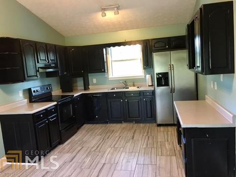 61 Beeks Cir, Williamson, GA 30292 photo 7