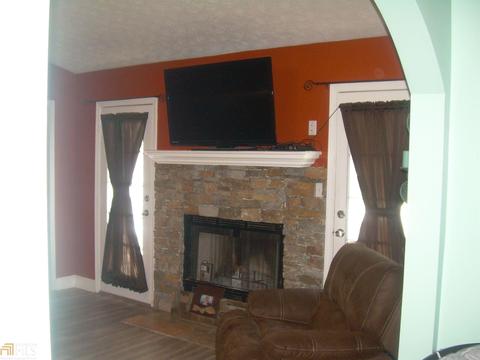 61 Beeks Cir, Williamson, GA 30292 photo 9