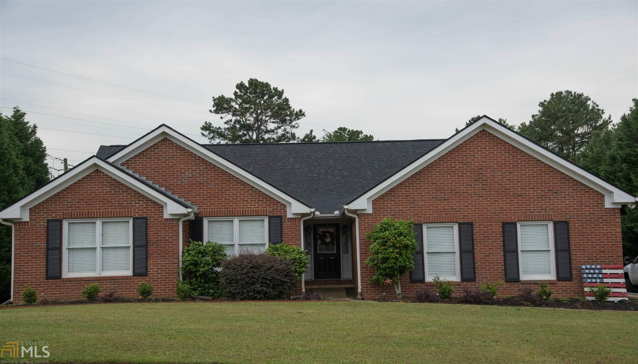700 Overlook, Winder, GA 30680 photo 1