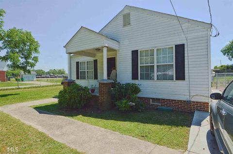 43 E Stephens St, Winder, GA 30680 photo 3