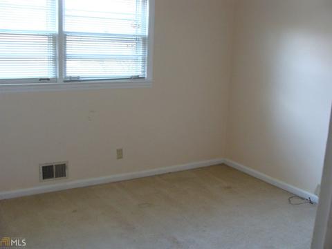 1697 W Meadow Way, Morrow, GA 30260 photo 10