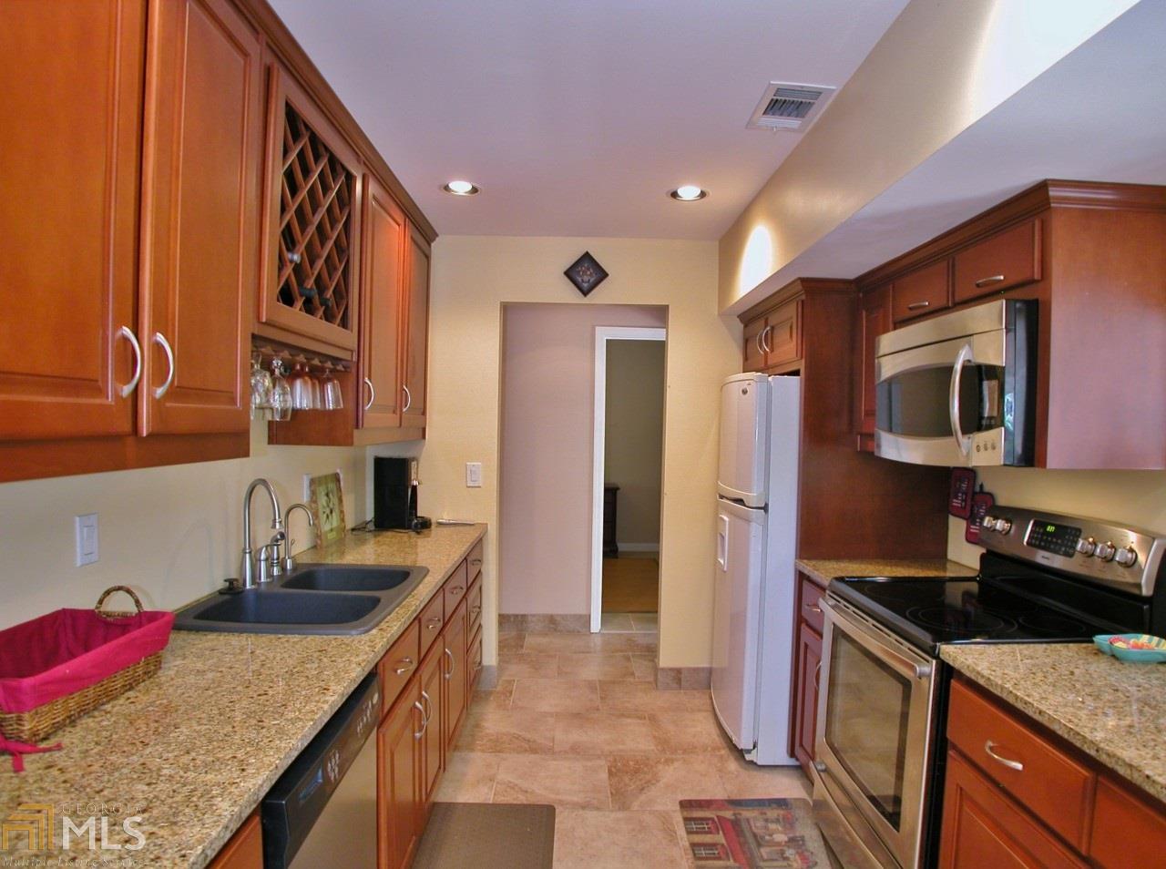 4068 Ryckeley Dr, Gainesville, GA 30504 photo 7