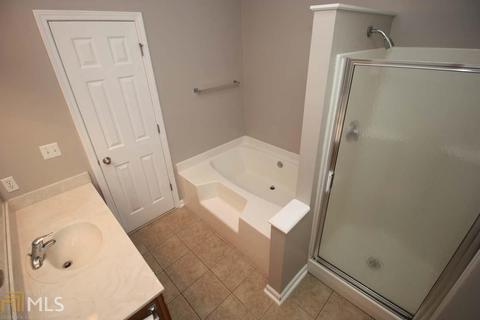 100 Deer Creek Dr, Lagrange, GA 30240 photo 6