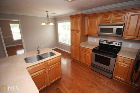 100 Deer Creek Dr, Lagrange, GA 30240 photo 3