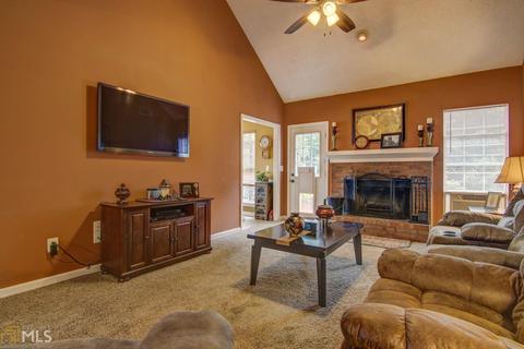 135 Willow Tree Ter, Covington, GA 30016 photo 5