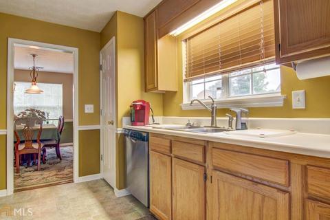135 Willow Tree Ter, Covington, GA 30016 photo 14