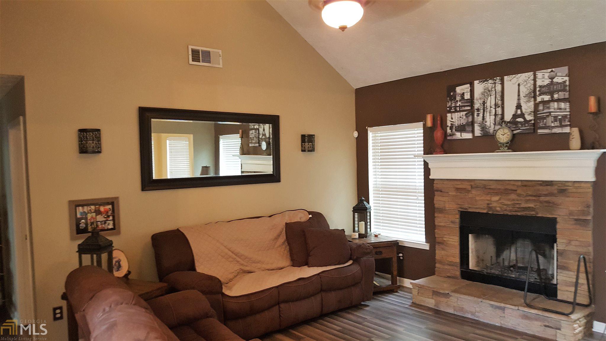 3045 Wedgewood, Monroe, GA 30656 photo 2