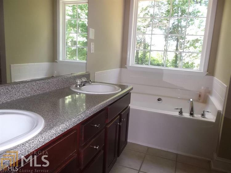 150 Crestwood, Hampton, GA 30228 photo 9