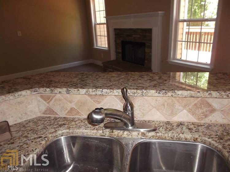 150 Crestwood, Hampton, GA 30228 photo 4