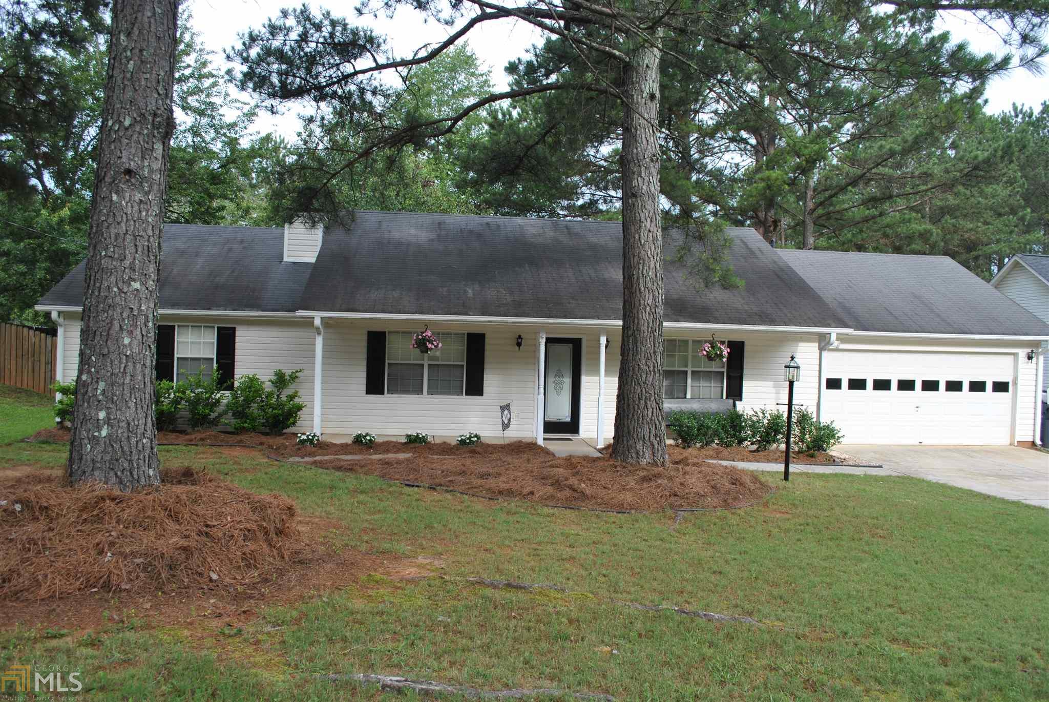 85 Mallie Ct, Hampton, GA 30228 photo 1