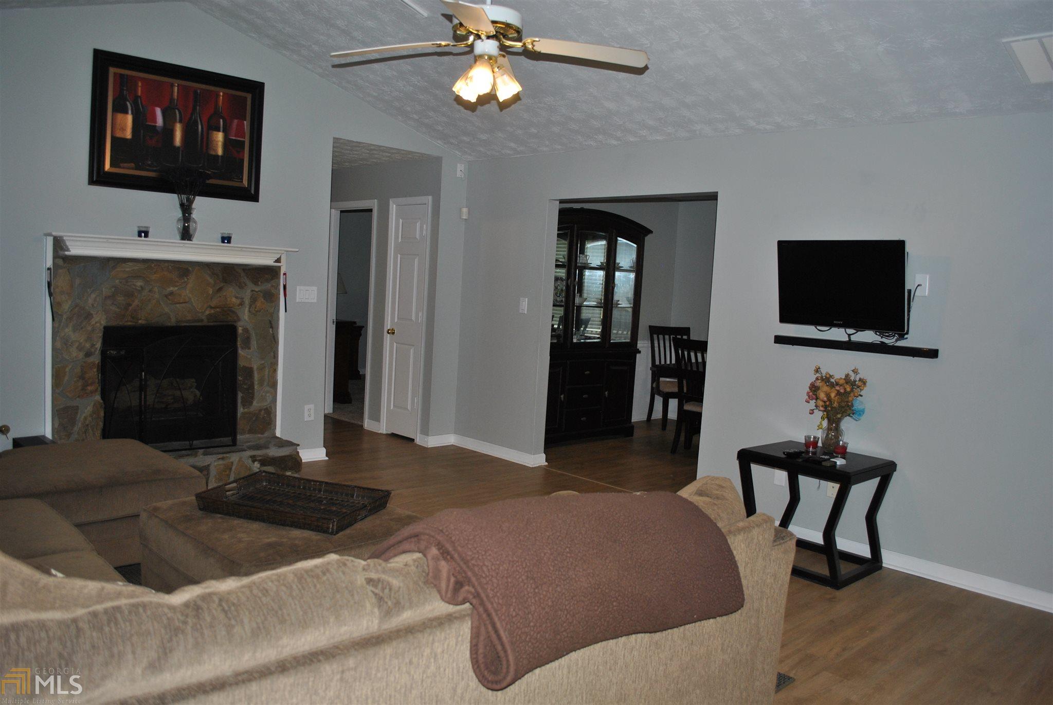 85 Mallie Ct, Hampton, GA 30228 photo 8