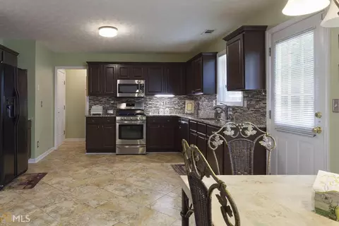 6792 Devon Trce, Stone Mountain, GA 30087 photo 15