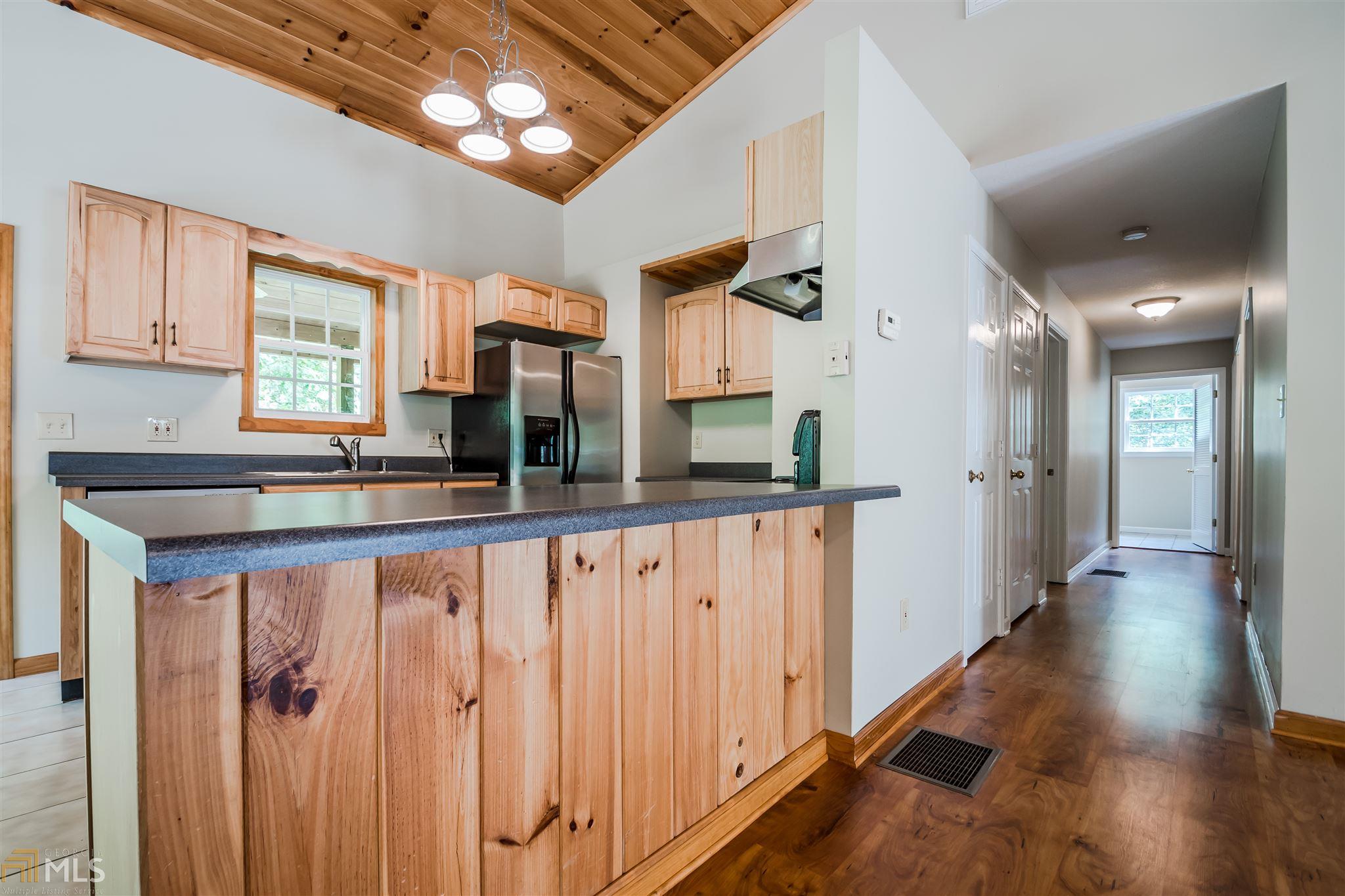 621 Crescent Dr, Toccoa, GA 30577 photo 14