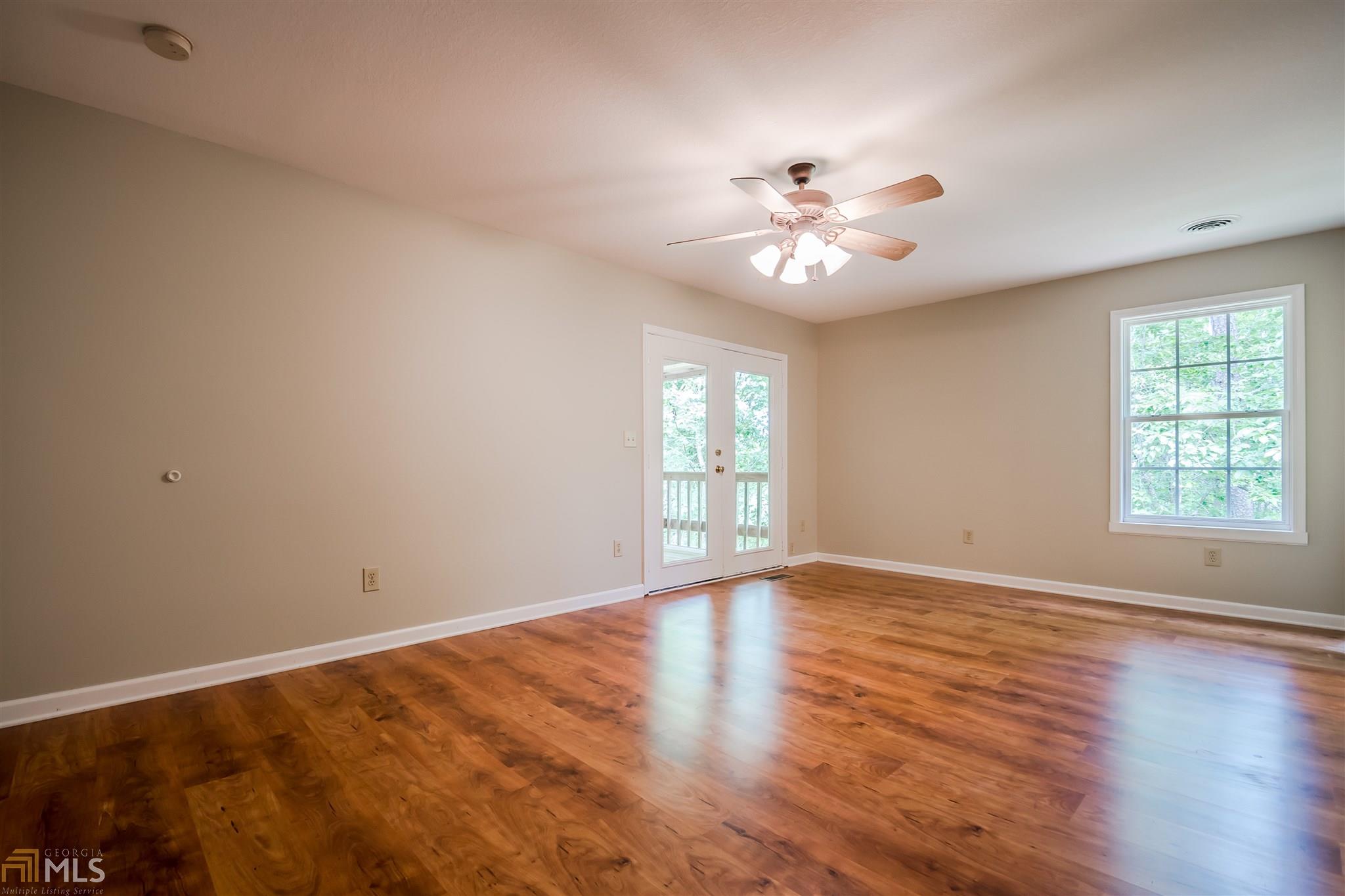 621 Crescent Dr, Toccoa, GA 30577 photo 15