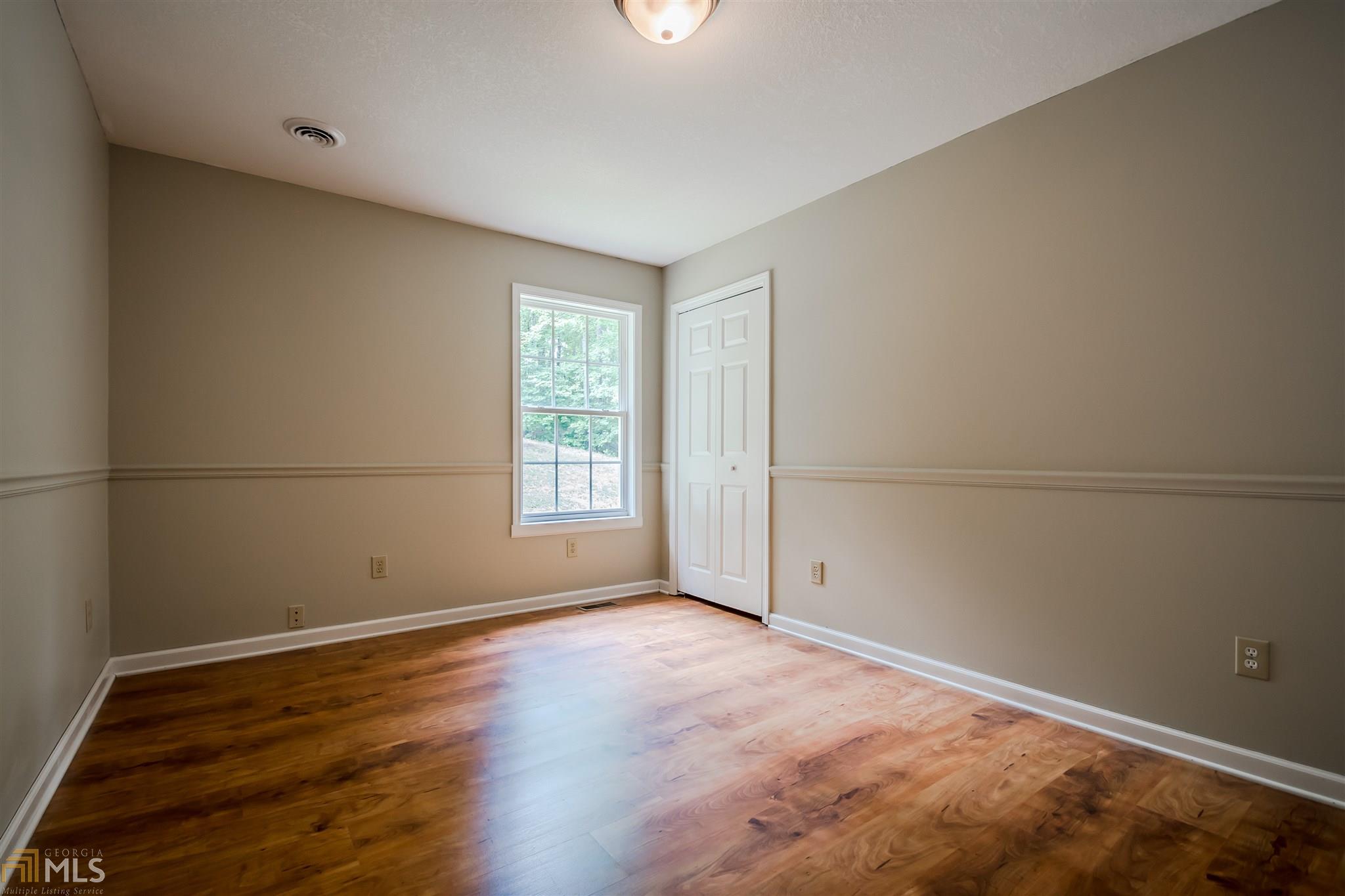 621 Crescent Dr, Toccoa, GA 30577 photo 23
