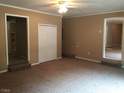 970 Martha, Forest Park, GA 30297 photo 6