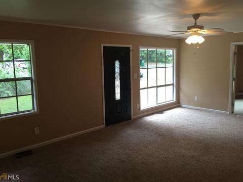 970 Martha, Forest Park, GA 30297 photo 4