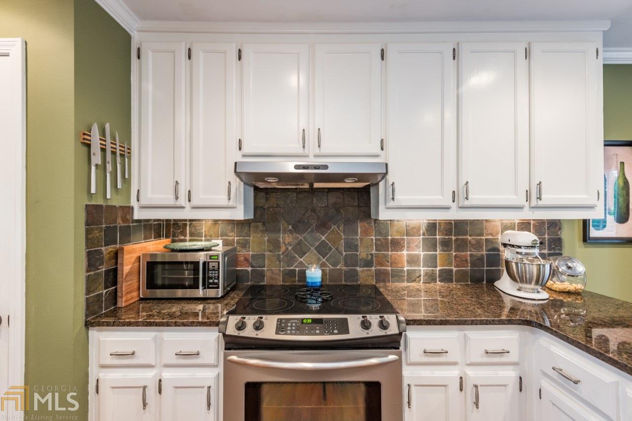4055 Gables Pl, Buford, GA 30519 photo 15