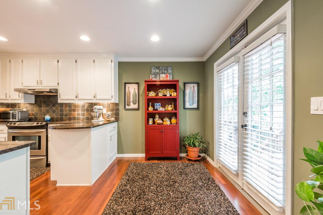 4055 Gables Pl, Buford, GA 30519 photo 12